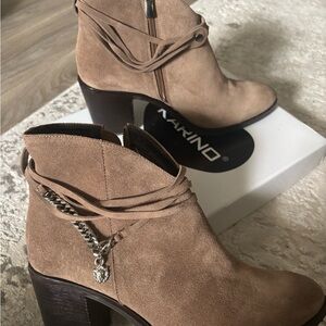 Karino Boots size EU40/US9